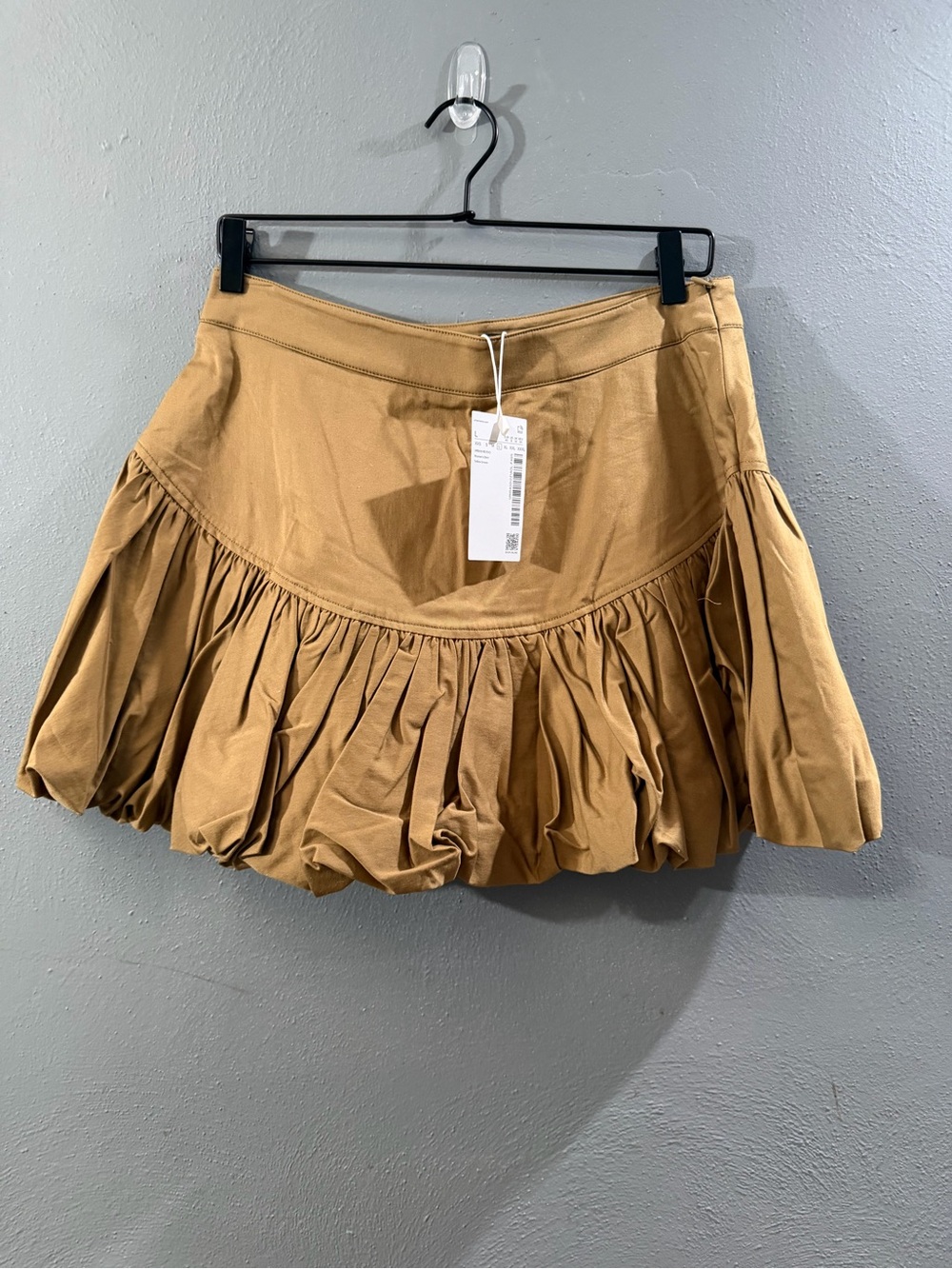 Ruffled Camel Mini Skirt with Gathered Hem